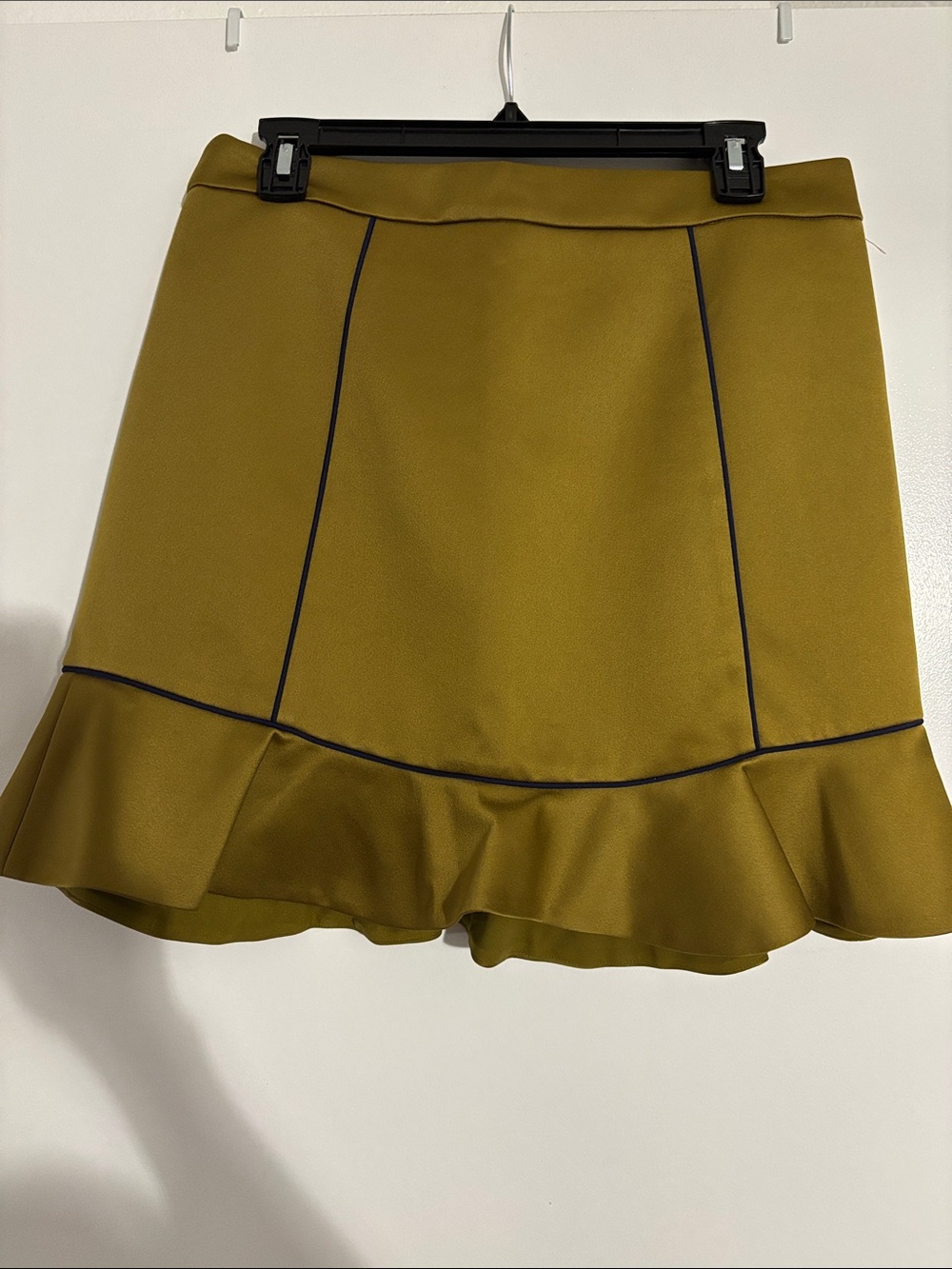 BCBGMaxAzria Olive Green Ruffle-Hem Mini Skirt